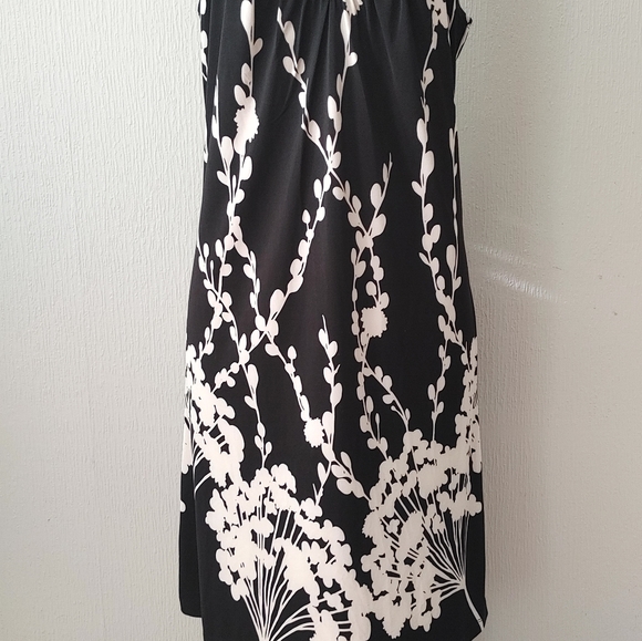 Jonathan Martin Sleeveless Black Floral Dress 10 - Picture 5 of 8